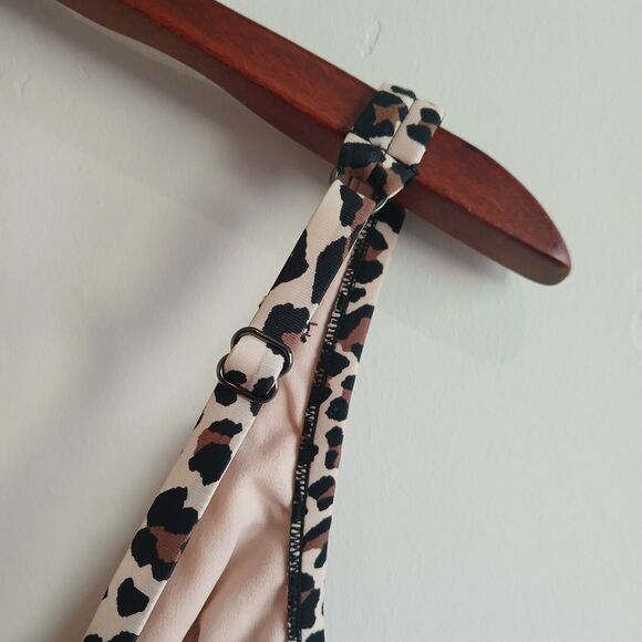 Shape & Style Aqua Green Shaping Swimsuit Size 6 Leopard Print Ruched One Piece - Picture 12 of 12